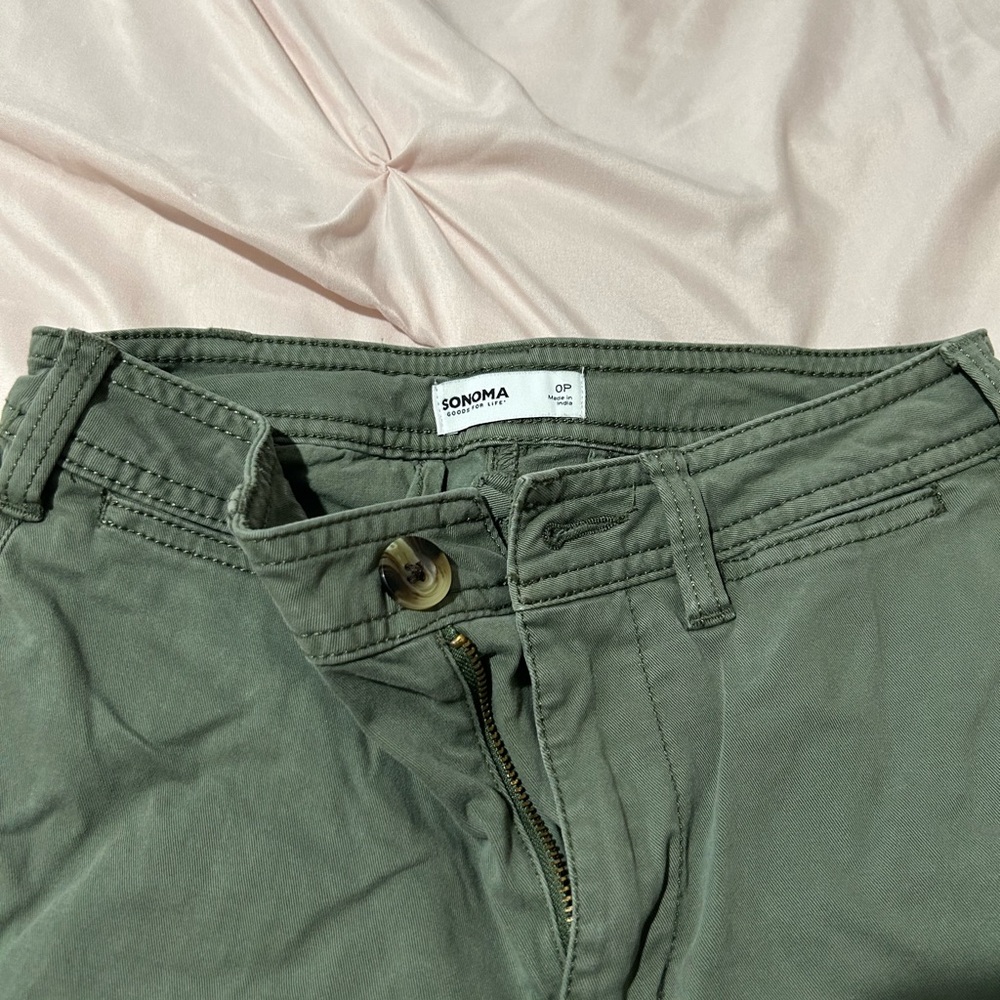 Sonoma Men's Khaki Green Chinos